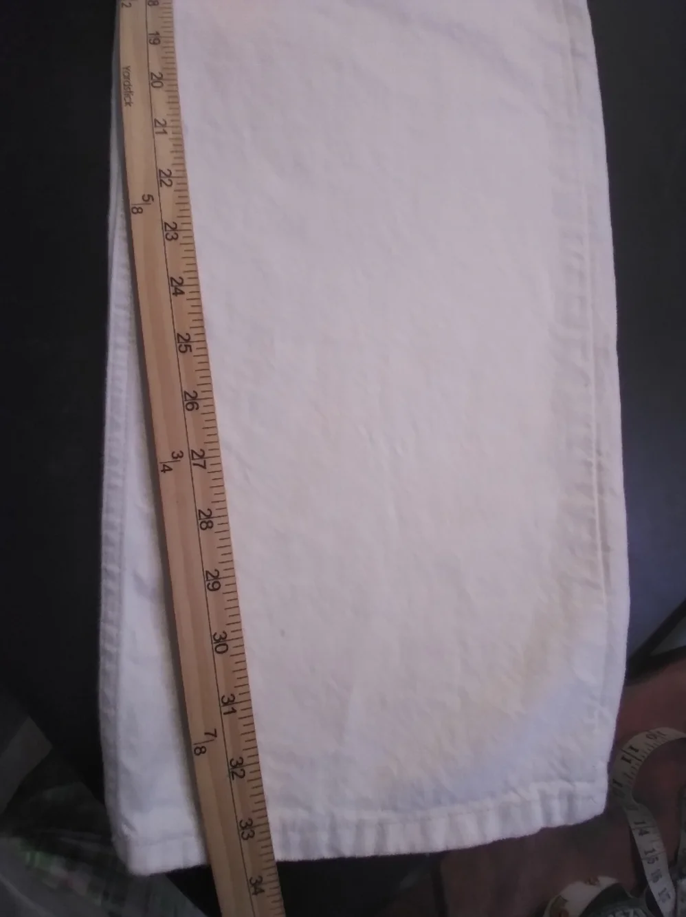 Banana Republic Mens Button Fly Cream Premium Mid Rise Loose Stovepipe Jean